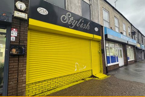 Retail property (high street) to rent, 235 Holderness Rd Hull HU8 8TB