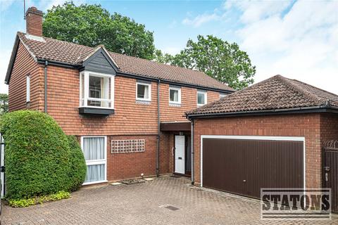 Nash Close, Elstree, Hertfordshire, WD6