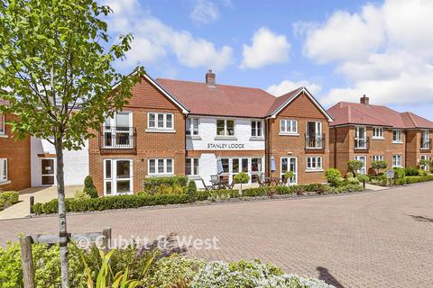 2 bedroom ground floor flat for sale, Stanley Lodge, Epsom KT18