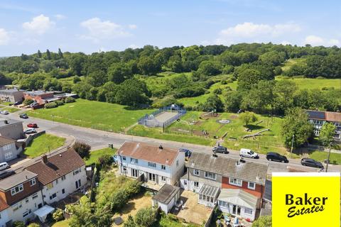 Brocket Way, Chigwell IG7