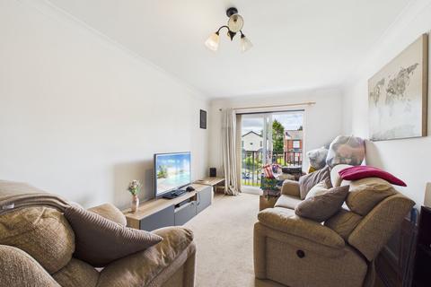 2 bedroom flat for sale, Alexandra Mews, Ormskirk, L39