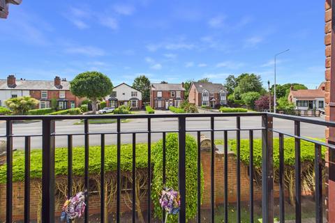 2 bedroom flat for sale, Alexandra Mews, Ormskirk, L39