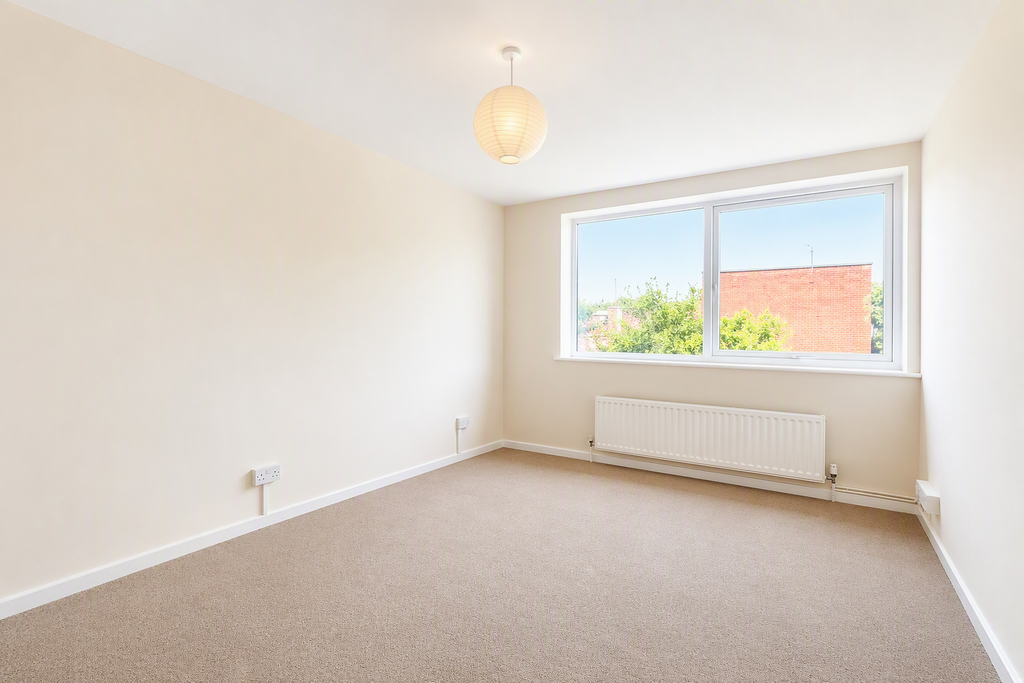 Churchfields, London, E18 - Widok 5