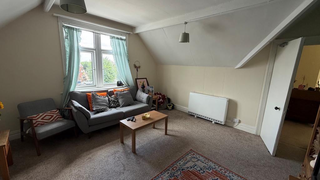 Apartment in Rushcliffe, Nottinghamshire - View 2
