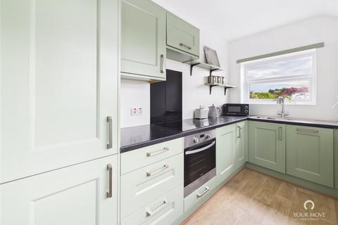 2 bedroom end of terrace house to rent, Commercial Street, Durham DH7
