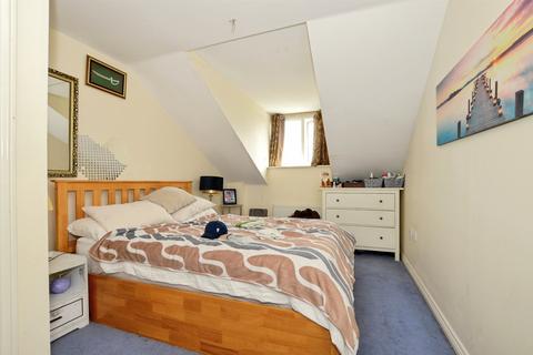 1 bedroom flat for sale, Loweswater Close, Watford