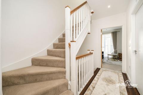 4 bedroom terraced house for sale, Lacey Drive, Edgware, HA8