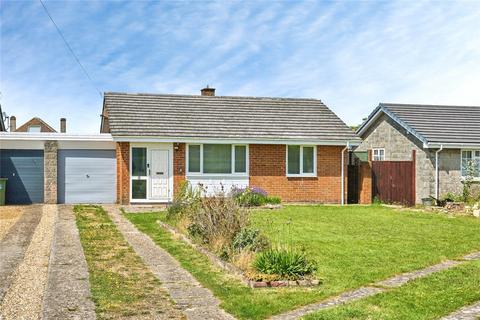 3 bedroom bungalow for sale, Debourne Close, Cowes, Isle of Wight, PO31