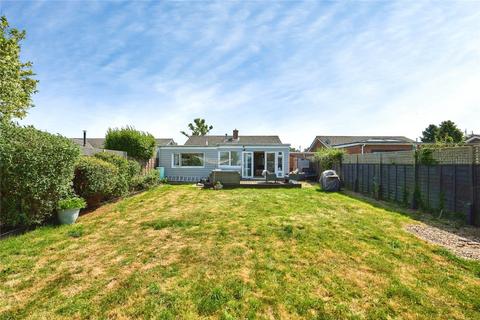 3 bedroom bungalow for sale, Debourne Close, Cowes, Isle of Wight, PO31