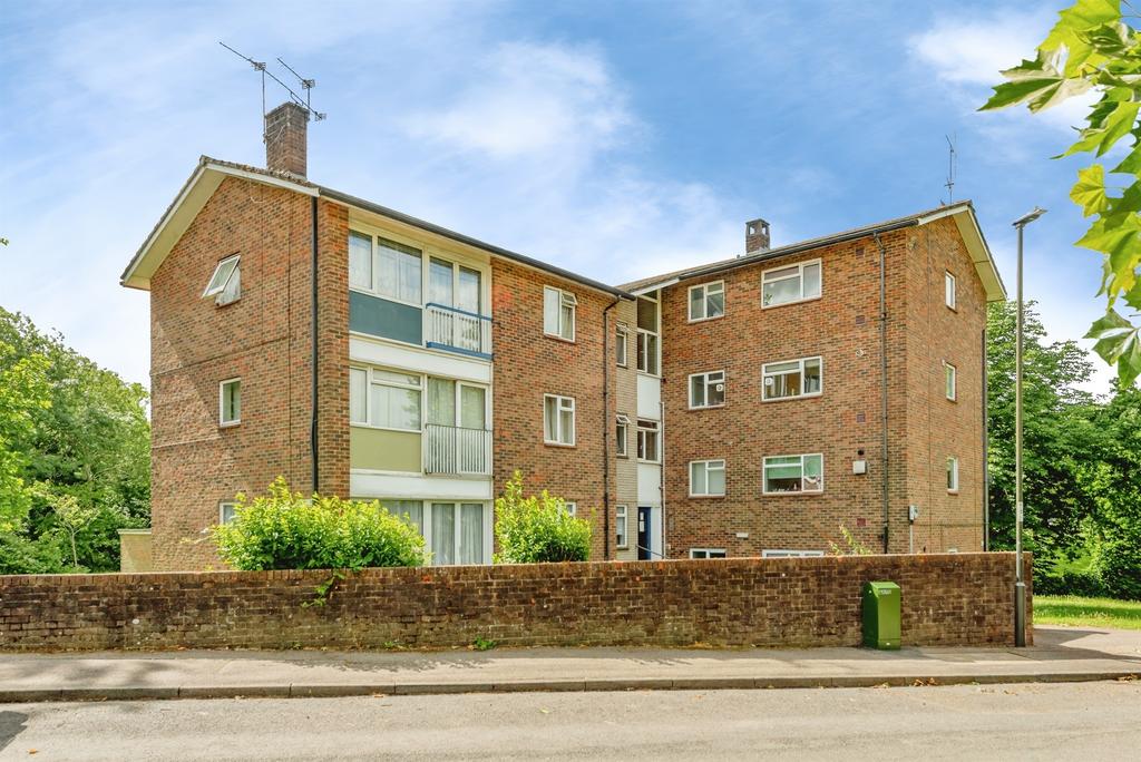 Highams Hill, Crawley, Crawley
