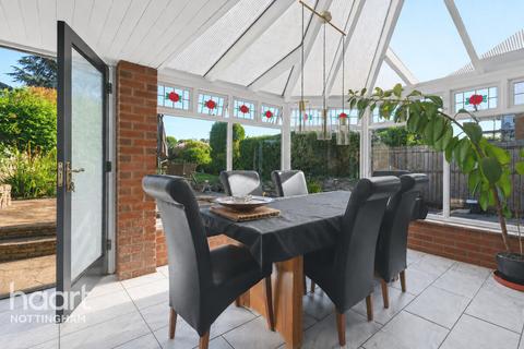 3 bedroom detached house for sale, Grantham Road, Radcliffe on Trent