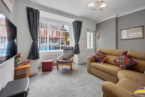 2 bedroom semi-detached house for sale, Ashland Avenue, Ashton-In-Makerfield, WN4
