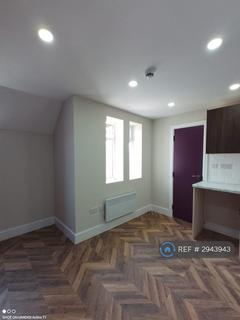 Studio to rent, Firhill Road, London, SE6