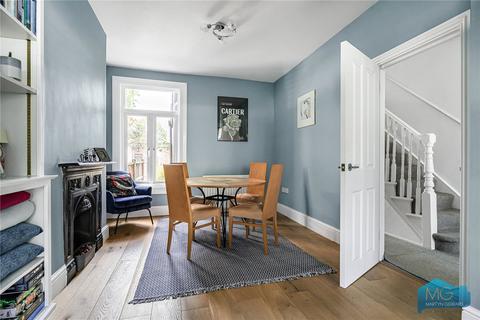 4 bedroom terraced house for sale, Pembroke Road, London, N10