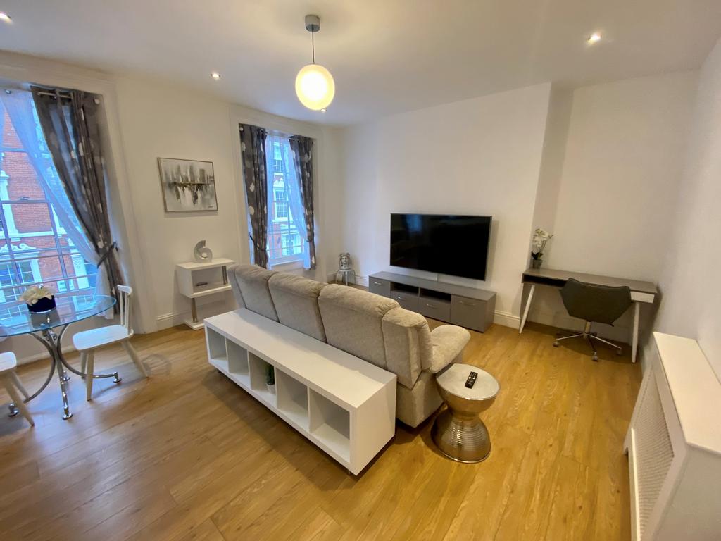 Apartment in Nottingham - View 5
