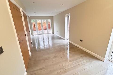4 bedroom detached house for sale, Ladybridge Road, Cheadle Hulme, SK8