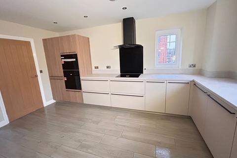 4 bedroom detached house for sale, Ladybridge Road, Cheadle Hulme, SK8