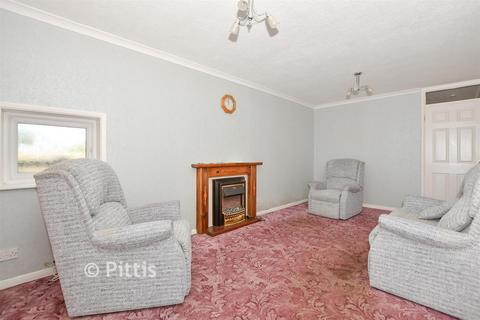 3 bedroom detached bungalow for sale, Perowne Way, Sandown PO36
