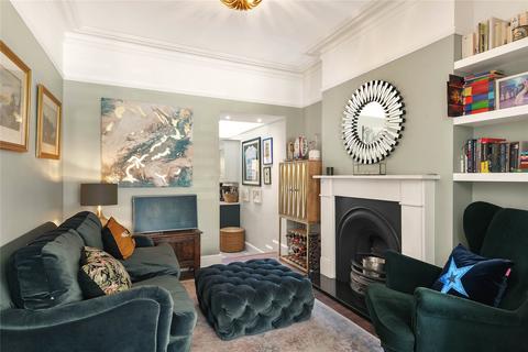 4 bedroom end of terrace house for sale, Candahar Road, London, SW11