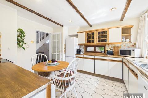 4 bedroom detached house for sale, Kennedy Gardens, Reading RG6