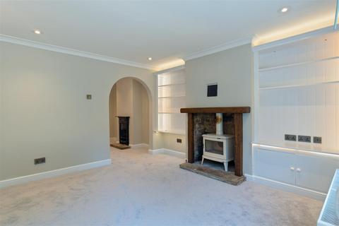 2 bedroom end of terrace house for sale, Gwendoline Cottage, Rochester Road, Aylesford
