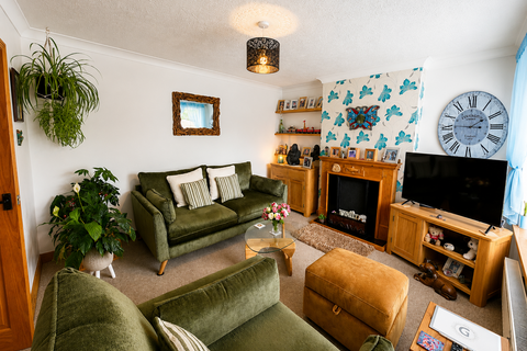 undefined, Exeter EX4