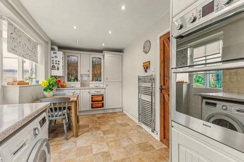 undefined, Priest Lane, Pershore WR10