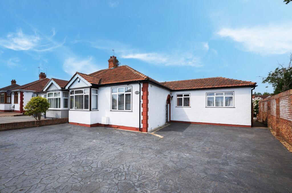 3 bedroom bungalow for sale in Sidcup on OnTheMarket 3 bedroom bungalow for sale in Sidcup on OnTheMarket