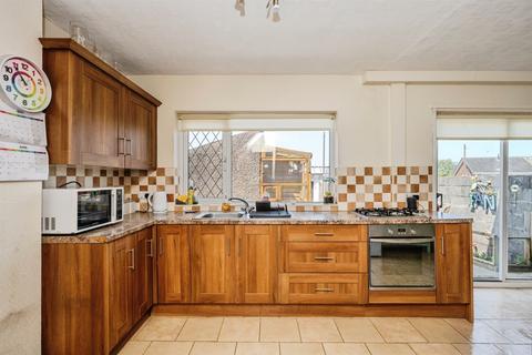 4 bedroom semi-detached house for sale, Lon Ogwen, Birchgrove, SWANSEA