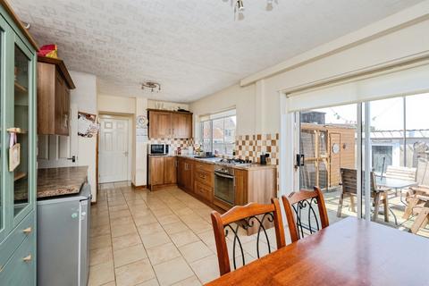 4 bedroom semi-detached house for sale, Lon Ogwen, Birchgrove, SWANSEA
