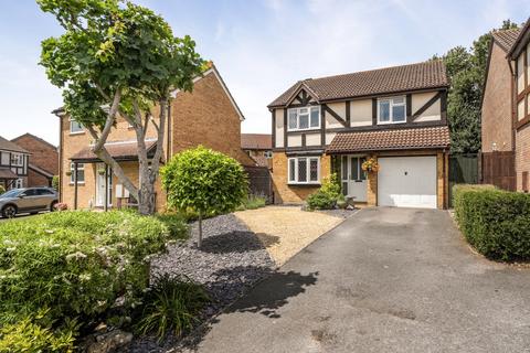 4 bedroom detached house for sale, Sheppard Close, Chippenham SN15