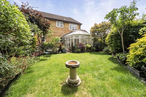 4 bedroom detached house for sale, Sheppard Close, Chippenham SN15