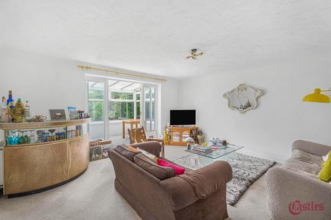 4 bedroom detached house for sale, Leigh Hunt Drive, N14
