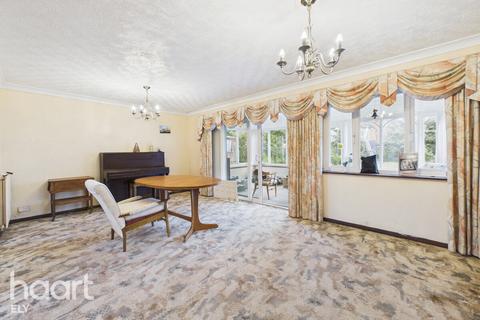 3 bedroom detached bungalow for sale, Thorn Close, Soham