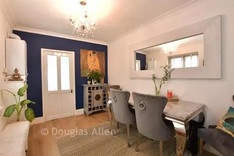 3 bedroom terraced house for sale – pohled 4