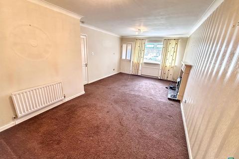 2 bedroom ground floor flat for sale, Haggerston Court, Etal Lane, Newcastle upon Tyne, Tyne and Wear, NE5 4TQ