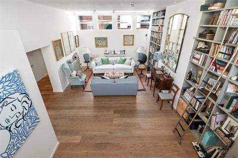 4 bedroom terraced house for sale, Orville Road, London, SW11