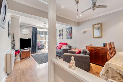 undefined, High Street, Sutton SM3