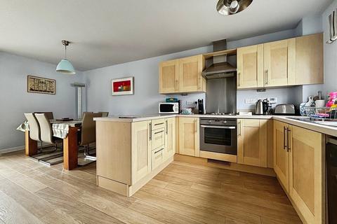 3 bedroom detached house for sale, Sandy Way, Rye TN31