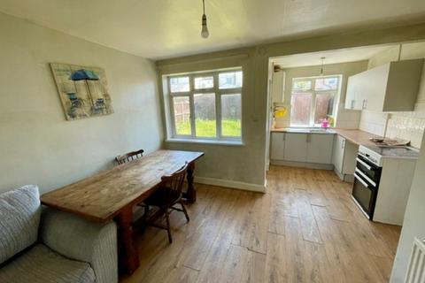 2 bedroom detached house for sale, 10 North Street, Walton on the Naze, Essex CO14 8PH