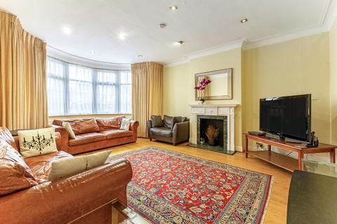5 bedroom house for sale, Lake View, Edgware, HA8