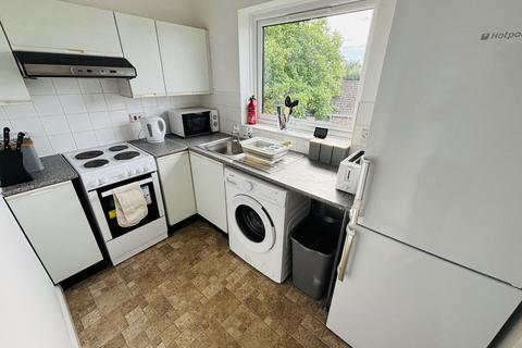 1 bedroom maisonette to rent, ST THOMAS COURT, BOSTON