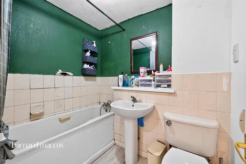 undefined, Gables Close, London