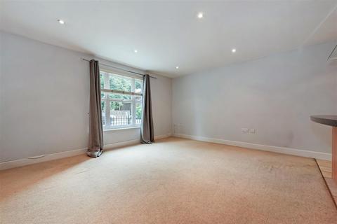 1 bedroom apartment for sale, St. Agnes Place, Chichester