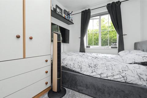 2 bedroom apartment for sale, Waggon Road, Leeds