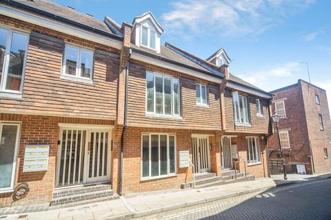 1 bedroom ground floor flat for sale, St. Clement Street, Winchester