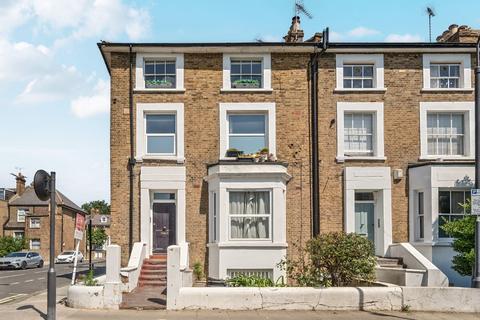 St. Stephens Avenue, Shepherd's Bush, London, W12