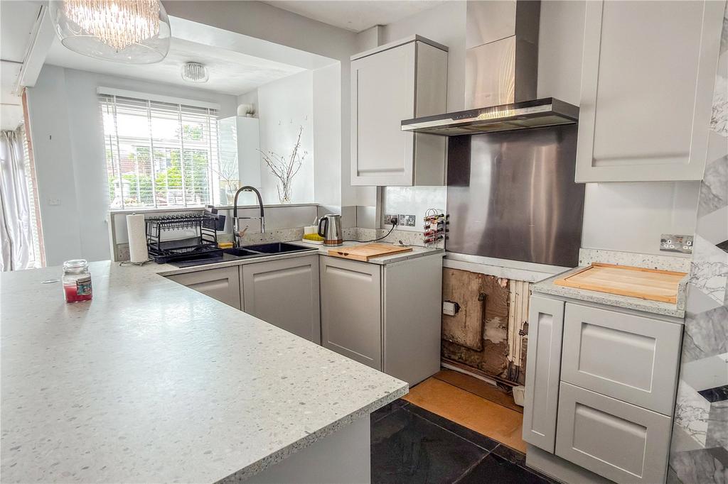 House in Oldham, Greater Manchester - More