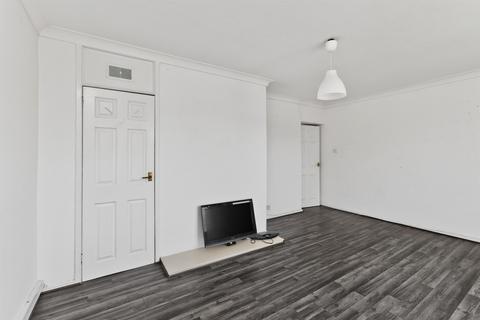 2 bedroom flat for sale, Woodfarm Road, Thornliebank, Glasgow
