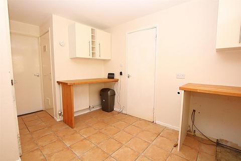 6 bedroom end of terrace house for sale, Alder Court, Thorplands